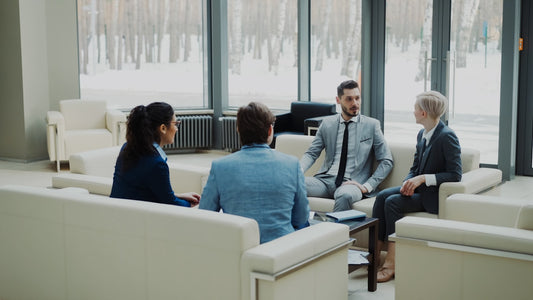 English for Managers: Leadership Language and Team Communication